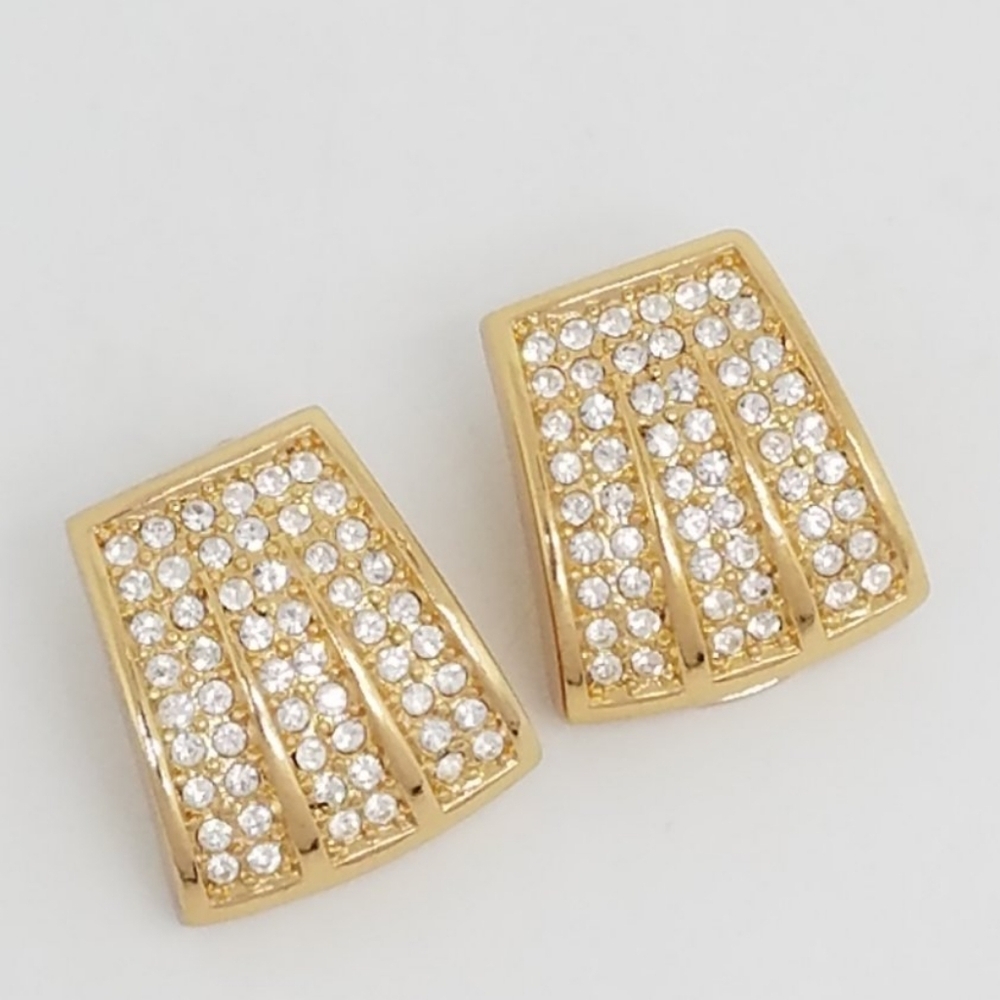 EUC DIOR Gold Jeweled Vintage Clip On Earrings COA - Picture 2 of 7